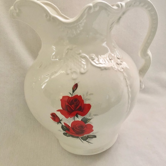 Ceramic Pitcher Large Size - Picture 4 of 5